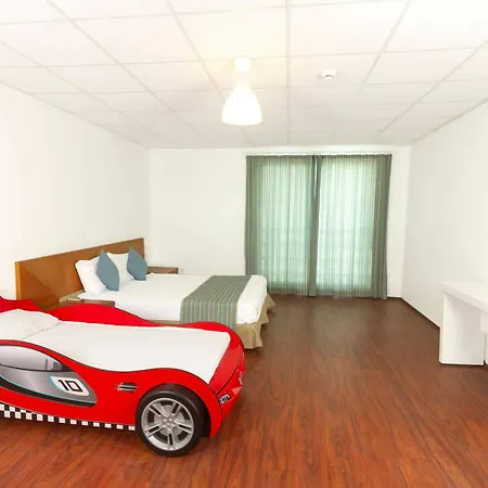 Vela Garden Отель 3*