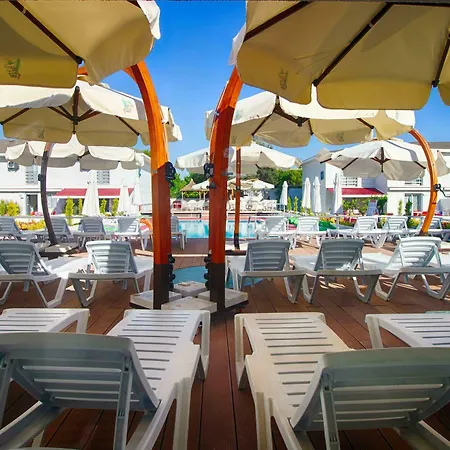 Vela Garden فندق Çeşme