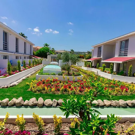 Отель Vela Garden