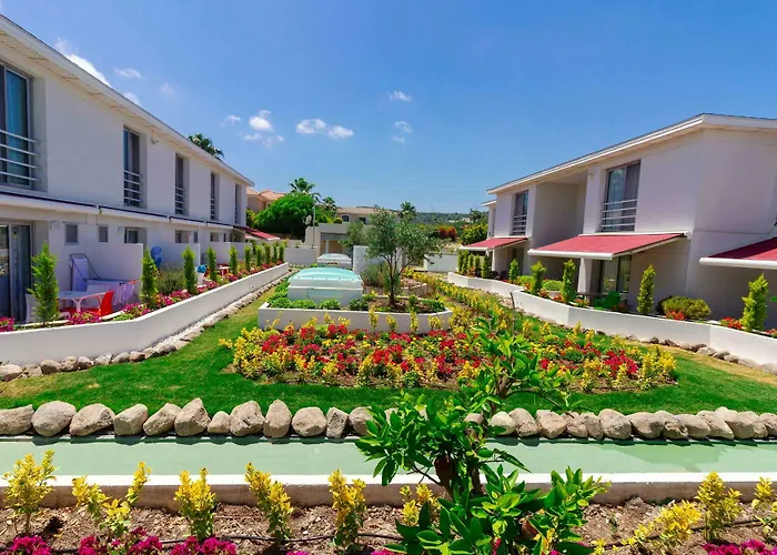 Отель Vela Garden